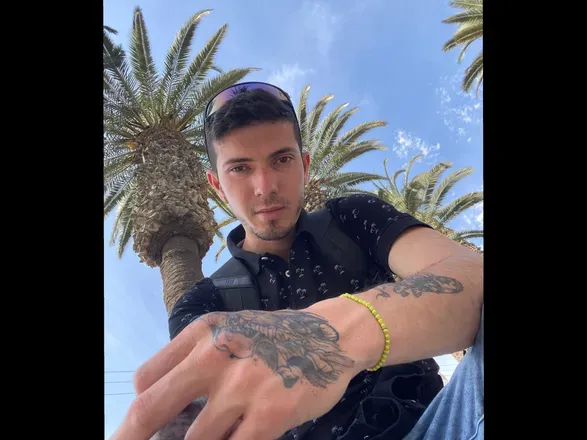 OnlyFans cuenta roswinrotunno avatar 1