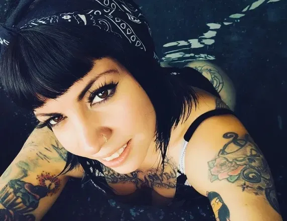 OnlyFans cuenta cat_mary header 2