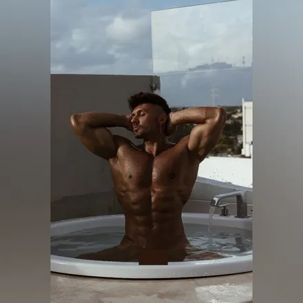 OnlyFans cuenta parker_vip header 2
