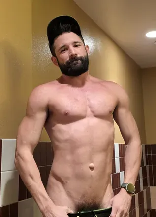 OnlyFans of snacks4snacks