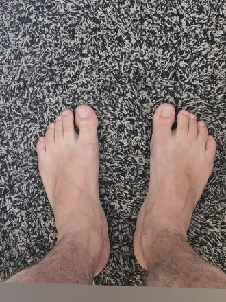 OnlyFans cuenta nicefeetman header 2