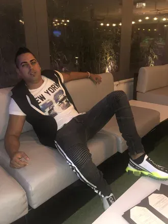 OnlyFans cuenta ernesto88x3 avatar 1