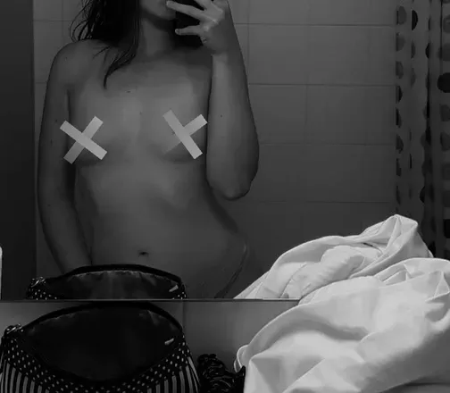 OnlyFans account  noxaura avatar 1