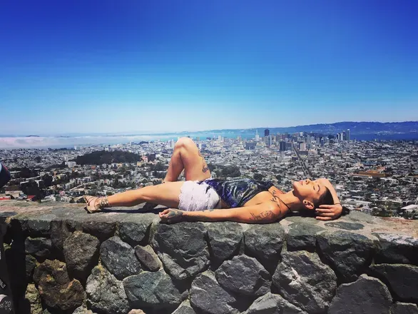 OnlyFans cuenta dionneistoodope header 2