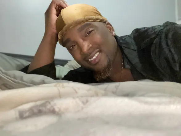 OnlyFans cuenta lcharmxx header 2