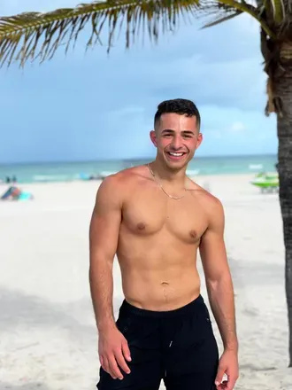 OnlyFans account  habibimoee avatar 1