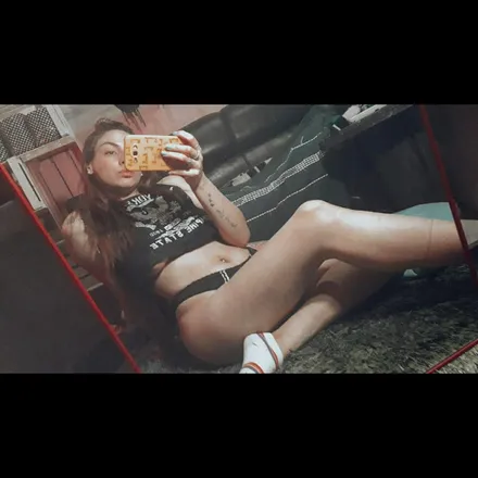 OnlyFans cuenta bebaa.calieente header 2