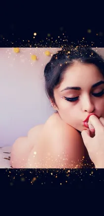 OnlyFans cuenta strawberryishaa header 2