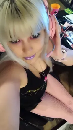 OnlyFans cuenta smallqueenalice avatar 1