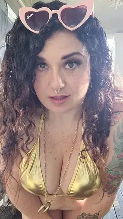 OnlyFans cuenta calliegrrlvip avatar 1