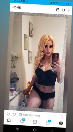 OnlyFans cuenta sachacherry avatar 1
