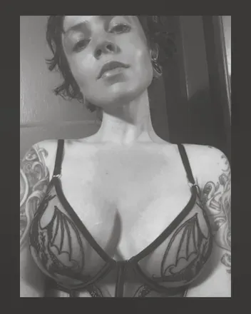 OnlyFans cuenta marymakbuildsit avatar 1