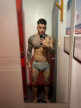 OnlyFans de tomasshelby02