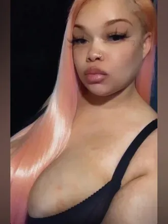 OnlyFans account  luvhunnixo avatar 1