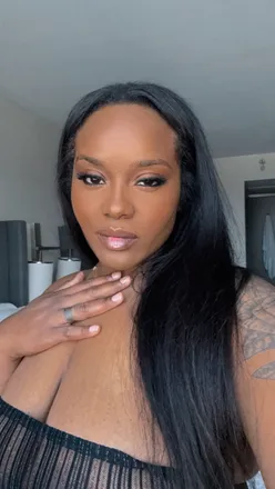 OnlyFans cuenta diamondbabe01 header 2