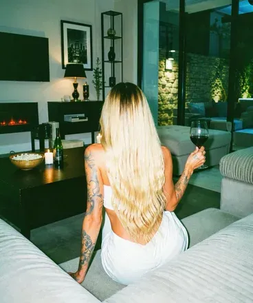 OnlyFans cuenta miavanesagoddess avatar 1