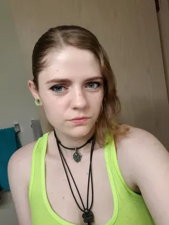 OnlyFans account  batgirl420_95 avatar 1