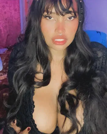 OnlyFans cuenta karolcita1998 avatar 1