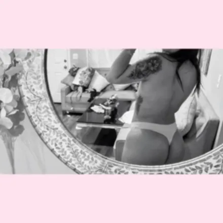 OnlyFans account  amadecasacasera header 2