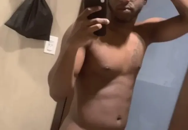 OnlyFans account  chrishunch0 header 2