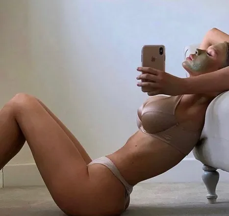 OnlyFans cuenta annasabella header 2
