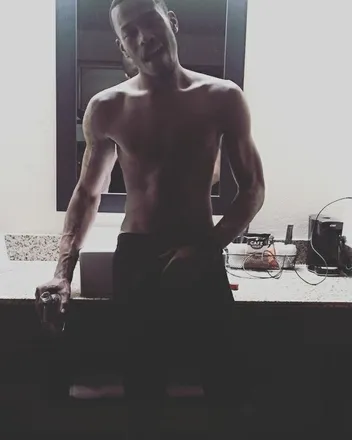 OnlyFans cuenta dickarmstrong header 2