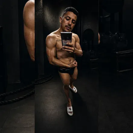 OnlyFans of yoandres19