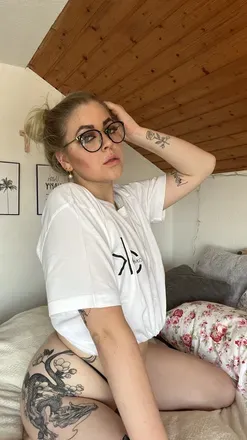 OnlyFans cuenta corinnawest avatar 1