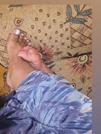 OnlyFans cuenta fluffy_feet868 avatar 1