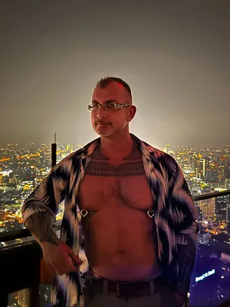 OnlyFans cuenta ffmusclevienna header 2