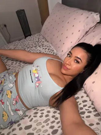 OnlyFans cuenta oliviaroseuk header 2