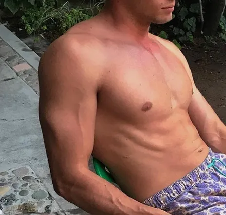 OnlyFans account  leoneljoha header 2