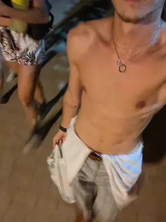OnlyFans account  royartz avatar 1