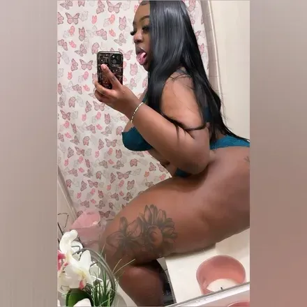 OnlyFans cuenta babyfacelaika avatar 1