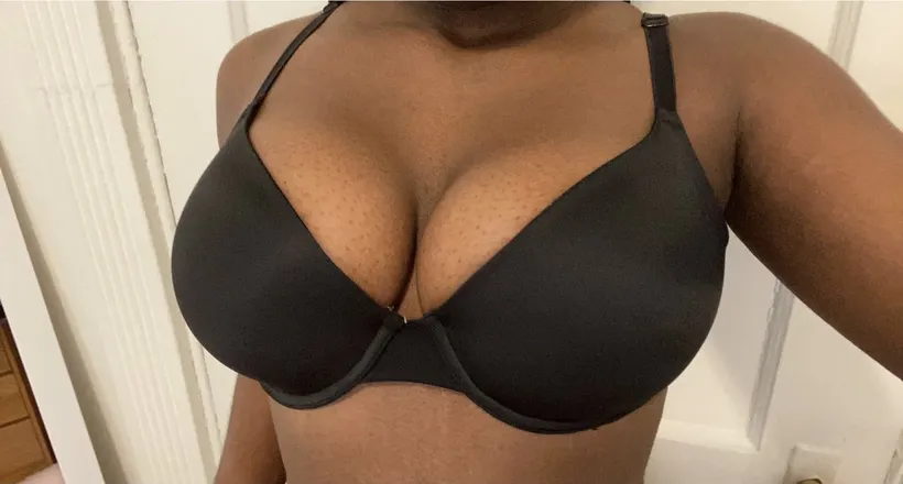 OnlyFans cuenta mia_xix header 2