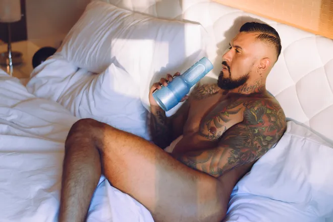 OnlyFans account  boomerbanks header 2
