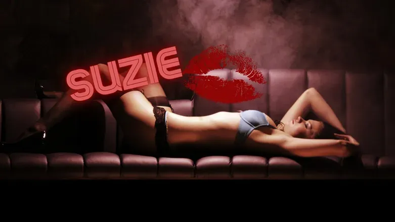 OnlyFans cuenta suziequziee99 header 2