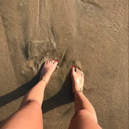 OnlyFans cuenta toesiesknows header 2