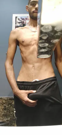 OnlyFans cuenta magrinho18 header 2