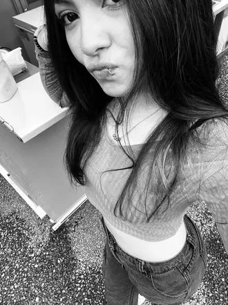 OnlyFans cuenta iamnotmaria header 2