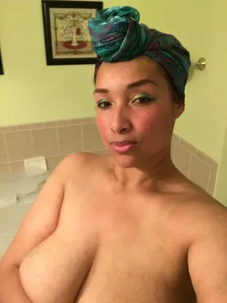 OnlyFans cuenta nikkidachef_xoxo avatar 1