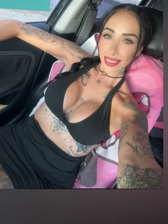 OnlyFans account  ladiosapeligrosa10 header 2