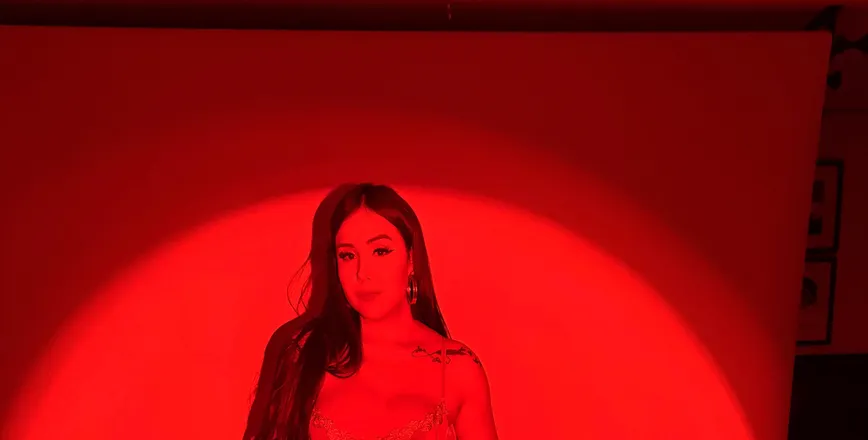OnlyFans cuenta alessatheedoll header 2