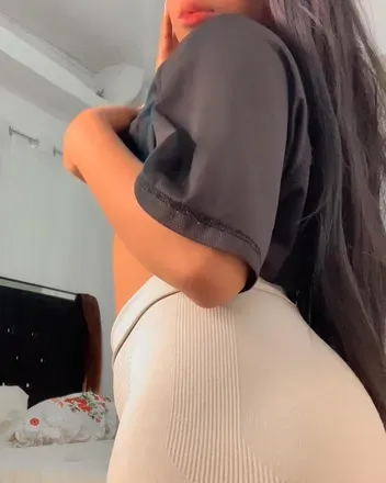 OnlyFans cuenta karo0110 avatar 1