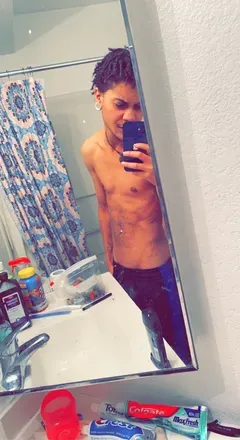 OnlyFans account  9inchty avatar 1