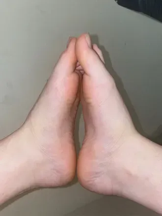 OnlyFans cuenta feeet4ya avatar 1
