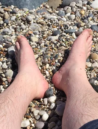 OnlyFans cuenta realusedfeet header 2