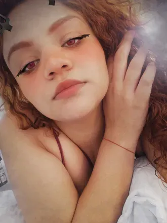 OnlyFans cuenta kissitoss header 2
