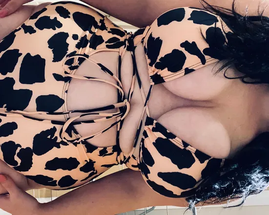 OnlyFans cuenta miss_melons header 2