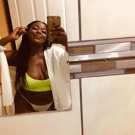OnlyFans cuenta blackertheberry1 header 2